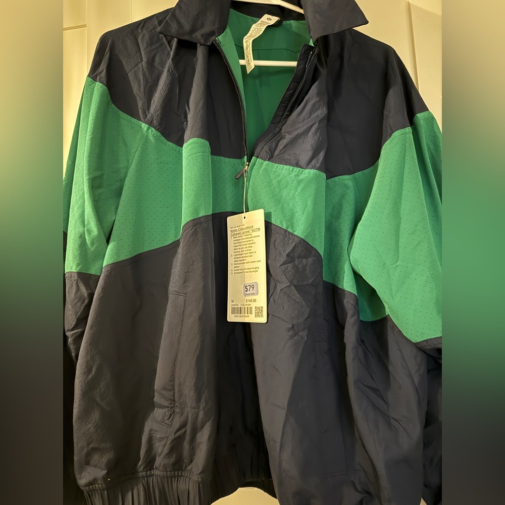 Lululemon raceway Green and club blue Jacket